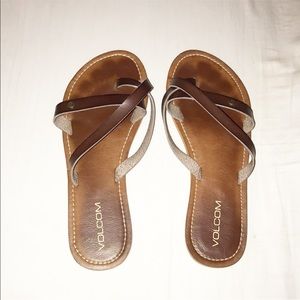 VOLCOM sandals